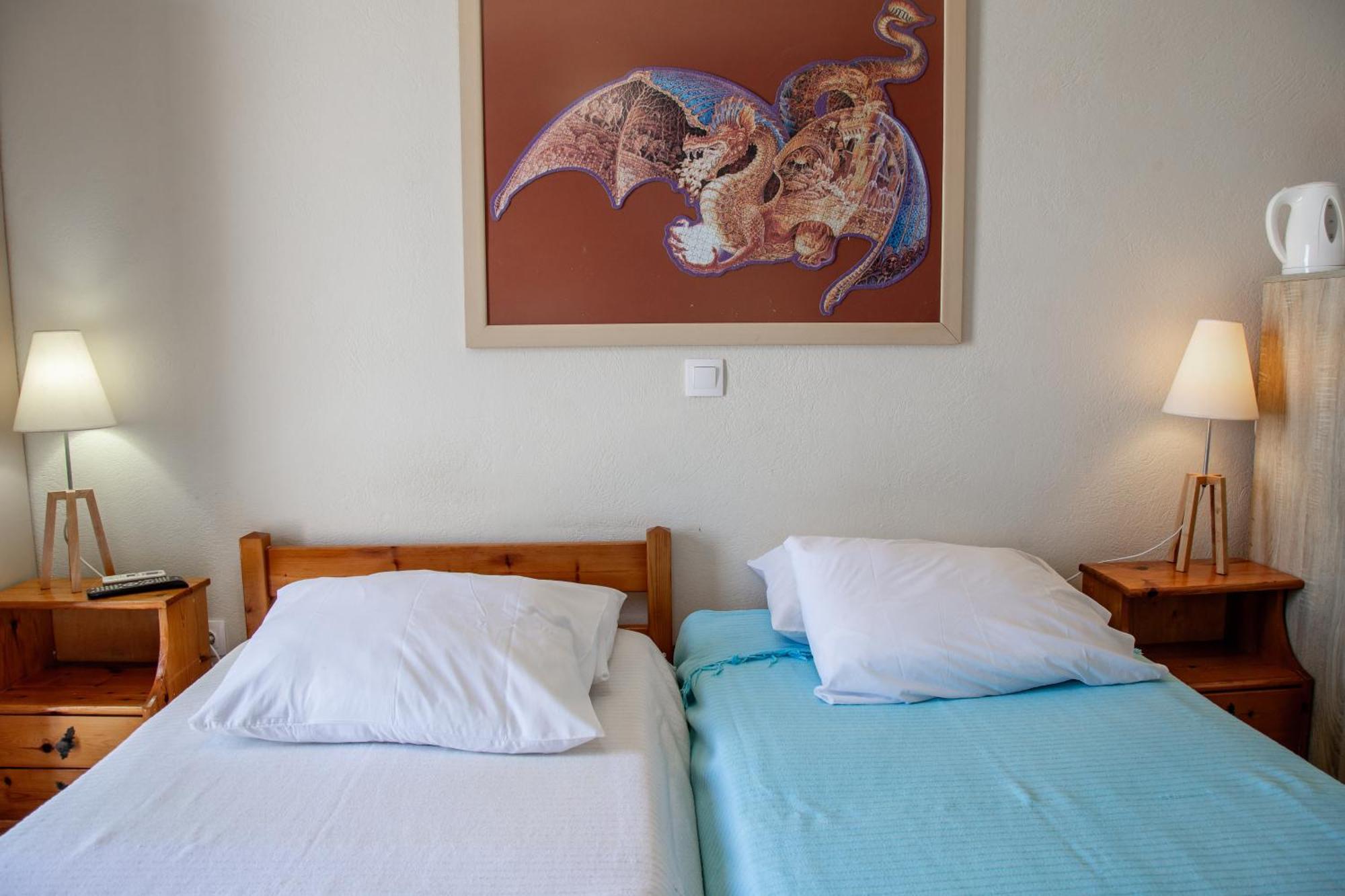 Nefeli Rooms Agia Marina Extérieur photo