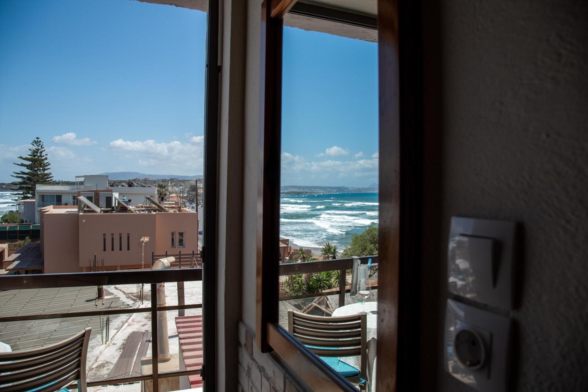 Nefeli Rooms Agia Marina Extérieur photo