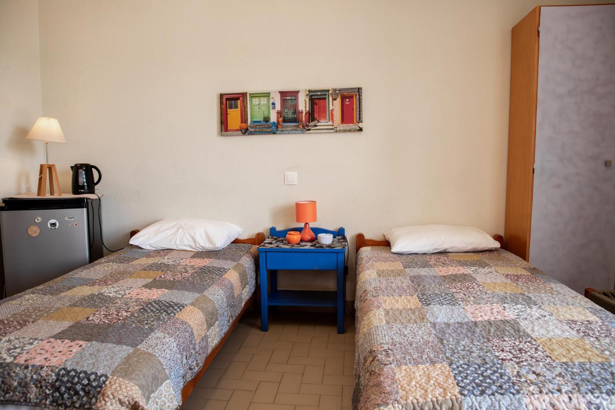 Nefeli Rooms Agia Marina Extérieur photo
