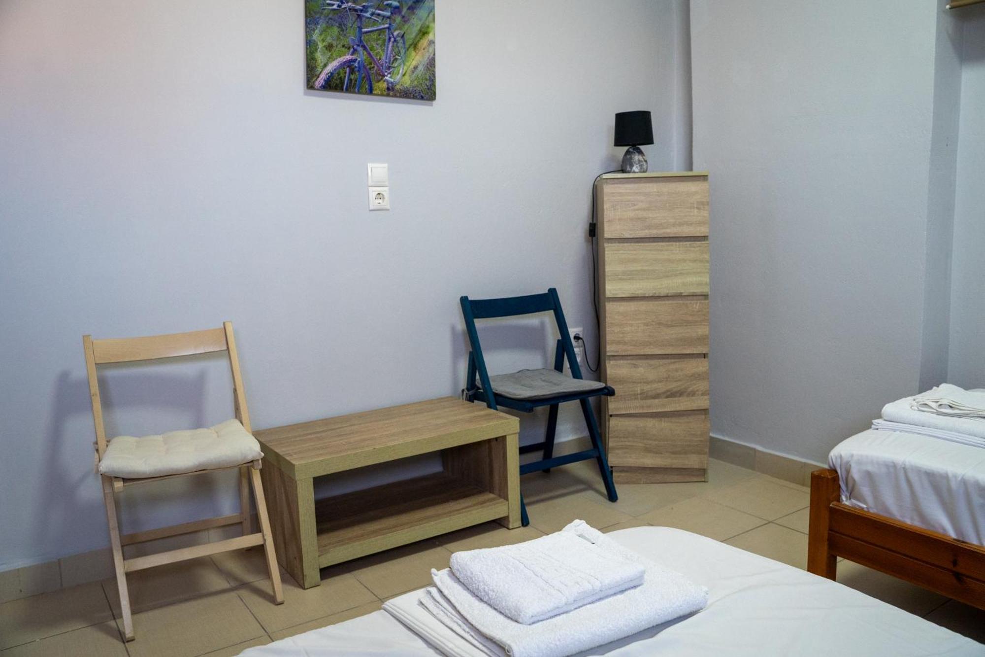 Nefeli Rooms Agia Marina Extérieur photo